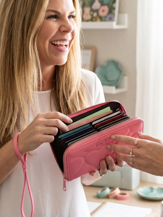Betsey Johnson Handbags - 🔥✨ Betsey Johnson Hot Pink Quilted Heart Wristlet Wallet❤️